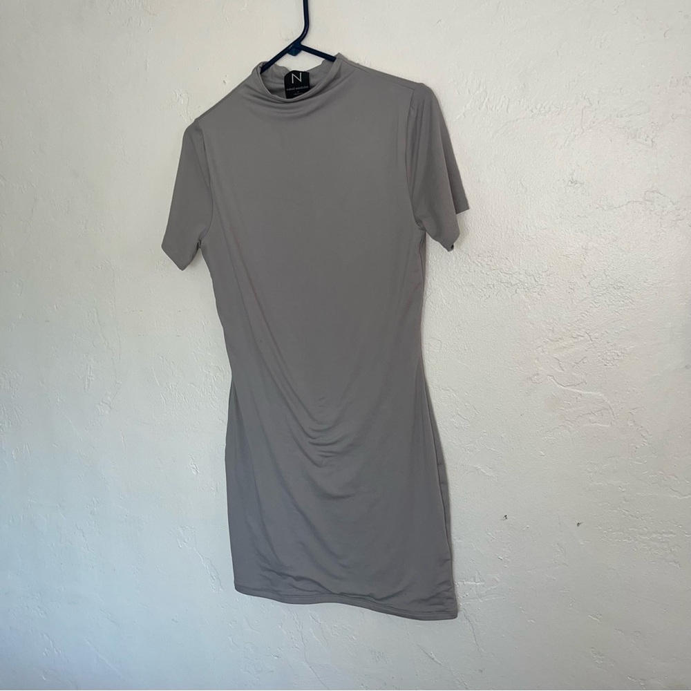 N by Naked Wardrobe Body Con Mini Dress Light/Med Gray, Size XL Lined Fitted
